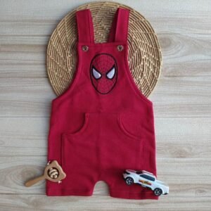 Jardineira Curta - Homem Aranha